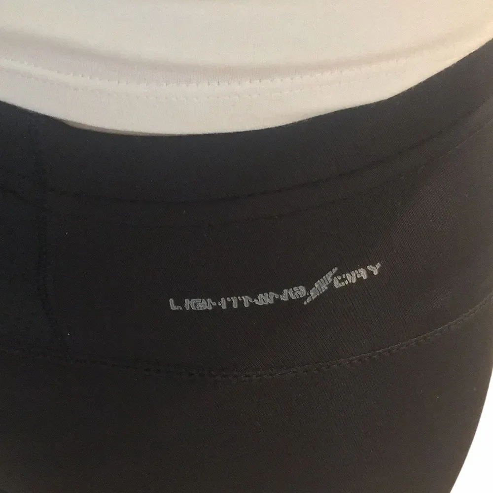 New Balance Black Lightening Dry Capri Leggings - Picture 4 of 16